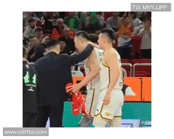 CBA季后赛激战正酣 多队争夺冠军形势扑朔迷离